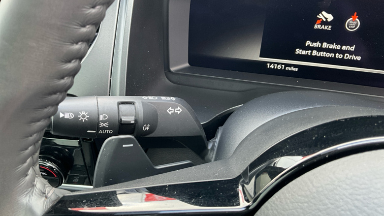 Nissan Qashqai 1.3 DiG-T MH 158 N-Connecta 5dr Xtronic Petrol Hatchback